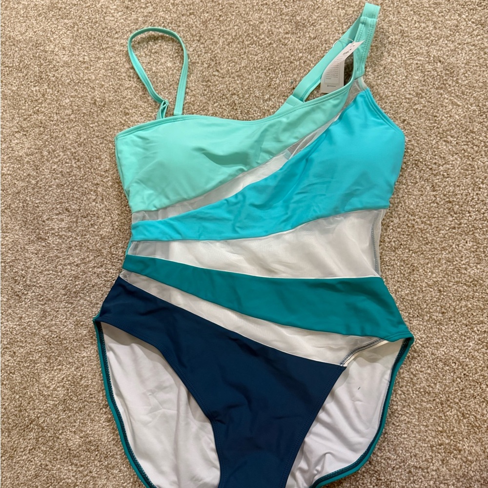 Colorblock One-Shoulder Swimsuit B2prity